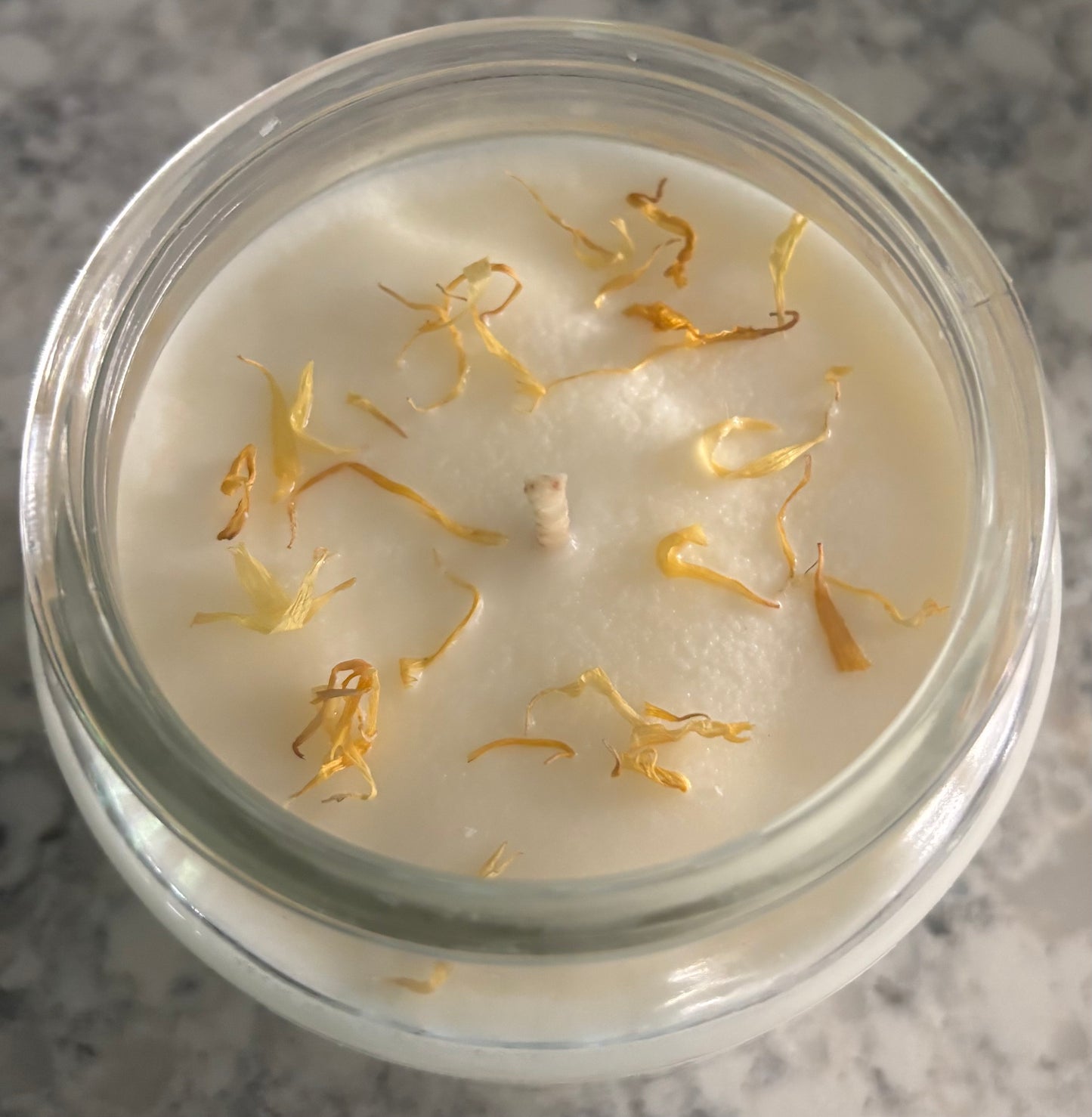 Honeysuckle Jasmine-15oz Soy Candle