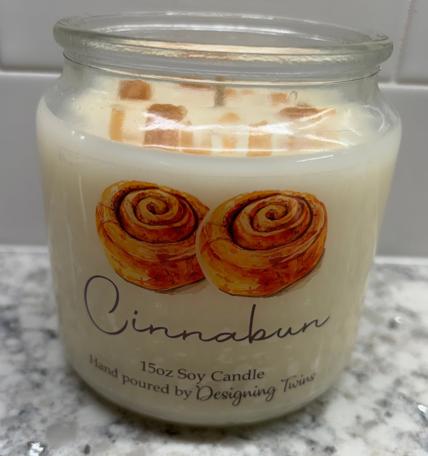 Cinnabun-15oz Soy Candle